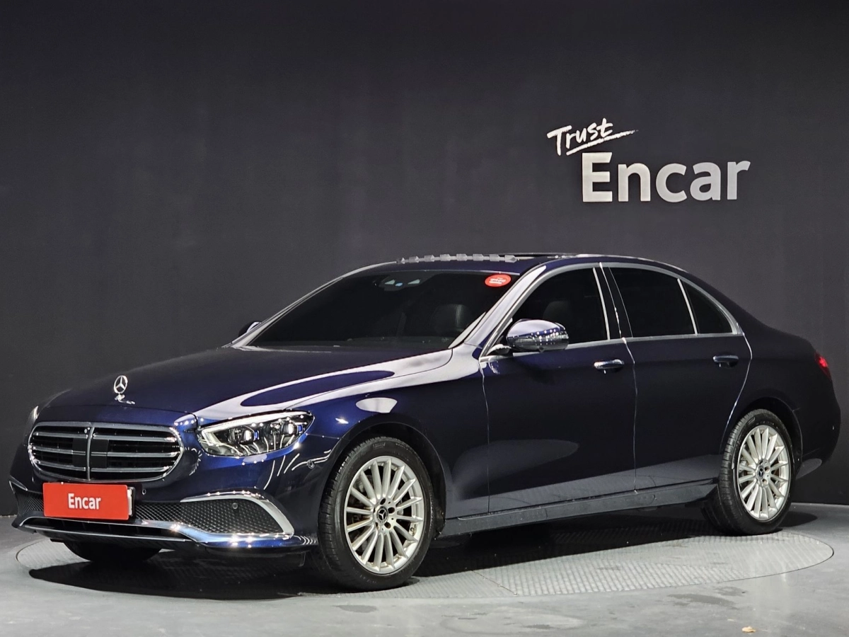 MERCEDES BENZ E-CLASS W213 2022