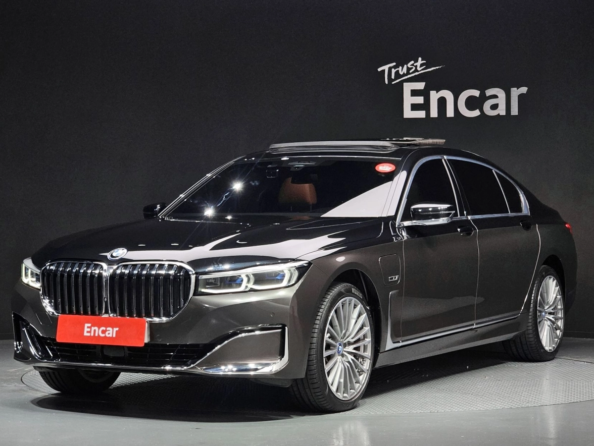 BMW 7-SERIES G11 2022