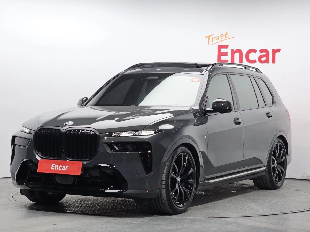 BMW X7 G07 2025