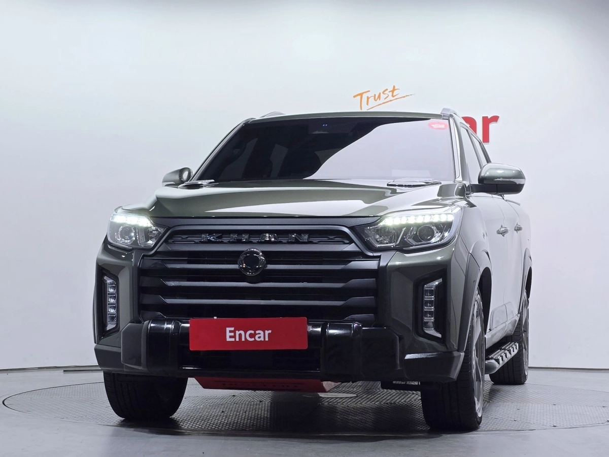 SSANGYONG REXTON SPORTS CAR