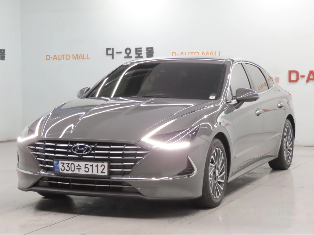 HYUNDAI SONATA HYBRID DN8  2021