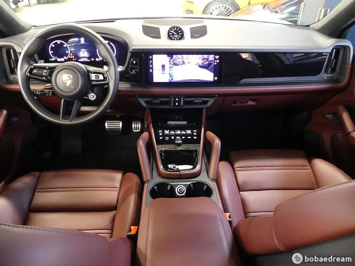 PORSCHE CAYENNE PO536