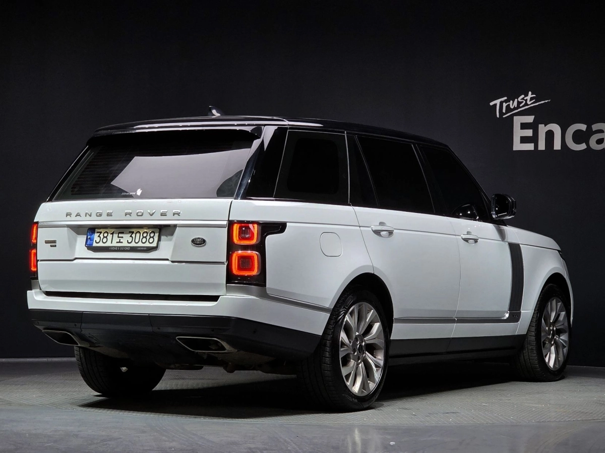 LAND ROVER RANGE ROVER