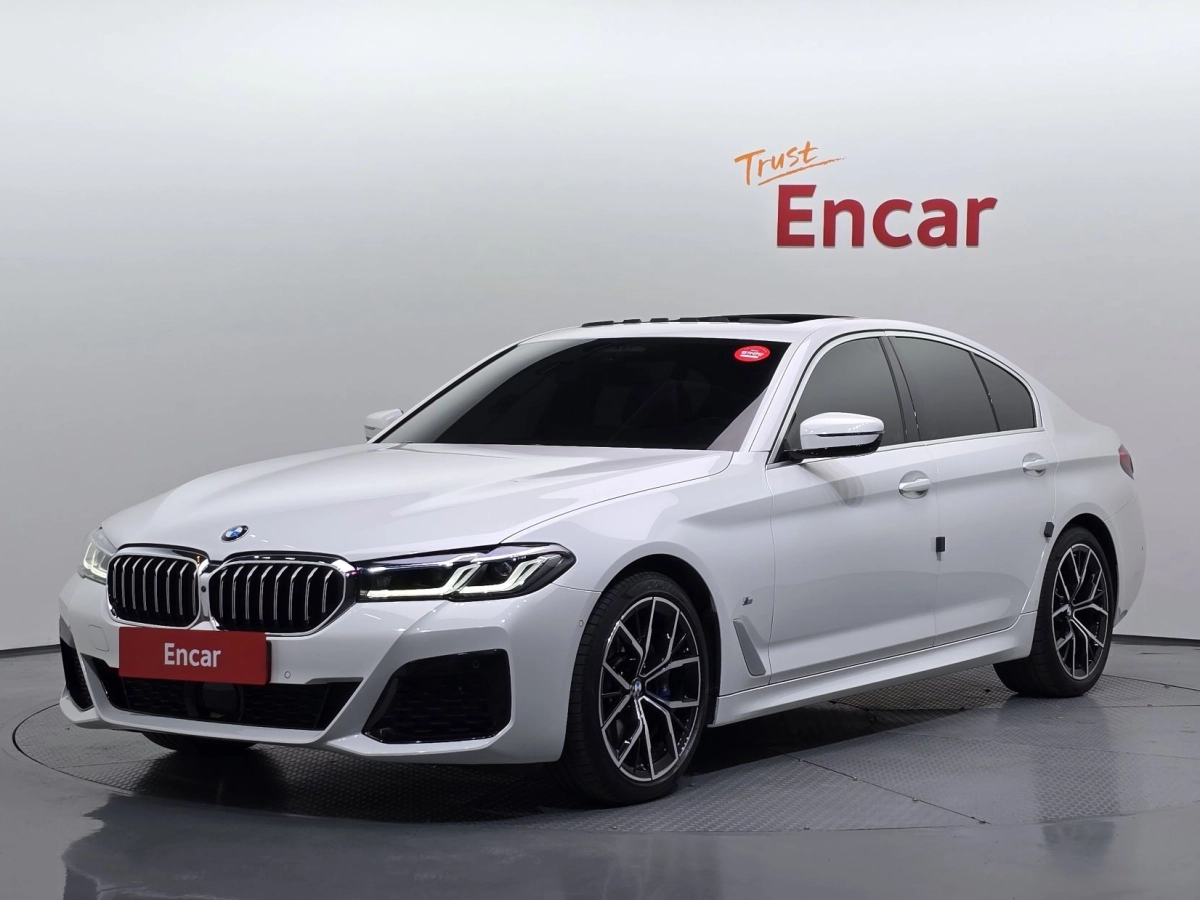 BMW 5-SERIES G30 2023