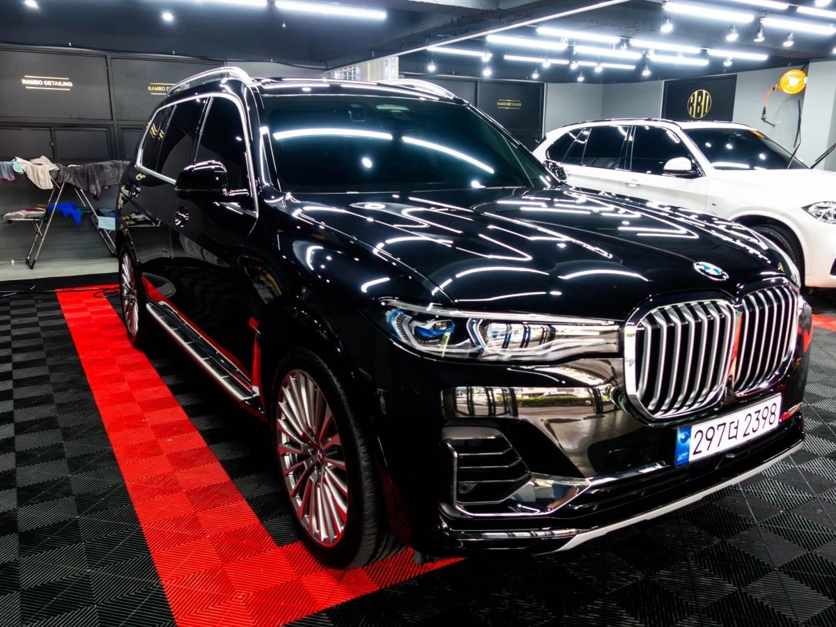 BMW X7 G07