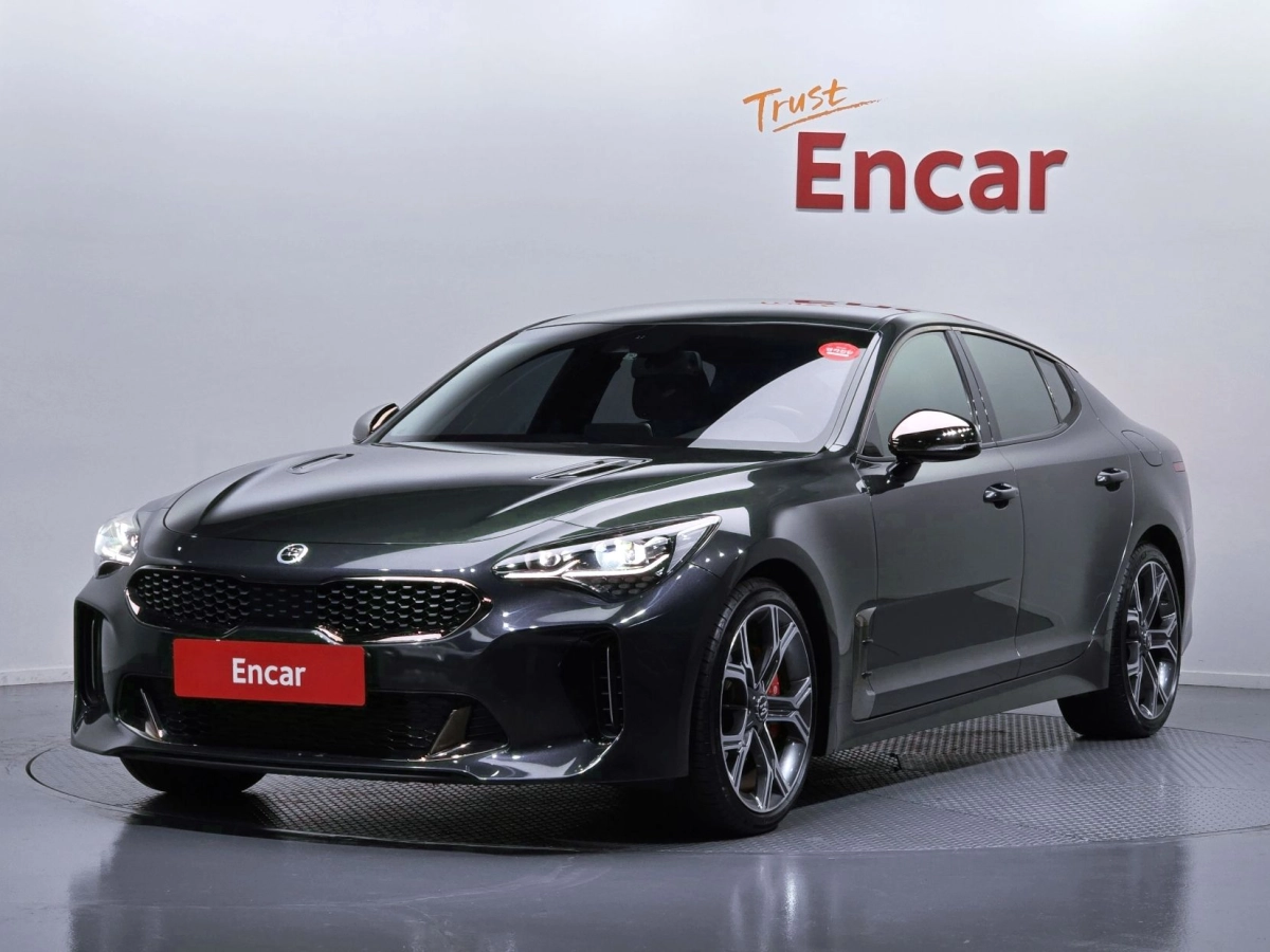 KIA STINGER  2019