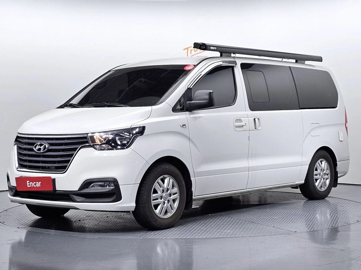 HYUNDAI STAREX GRAND 2021
