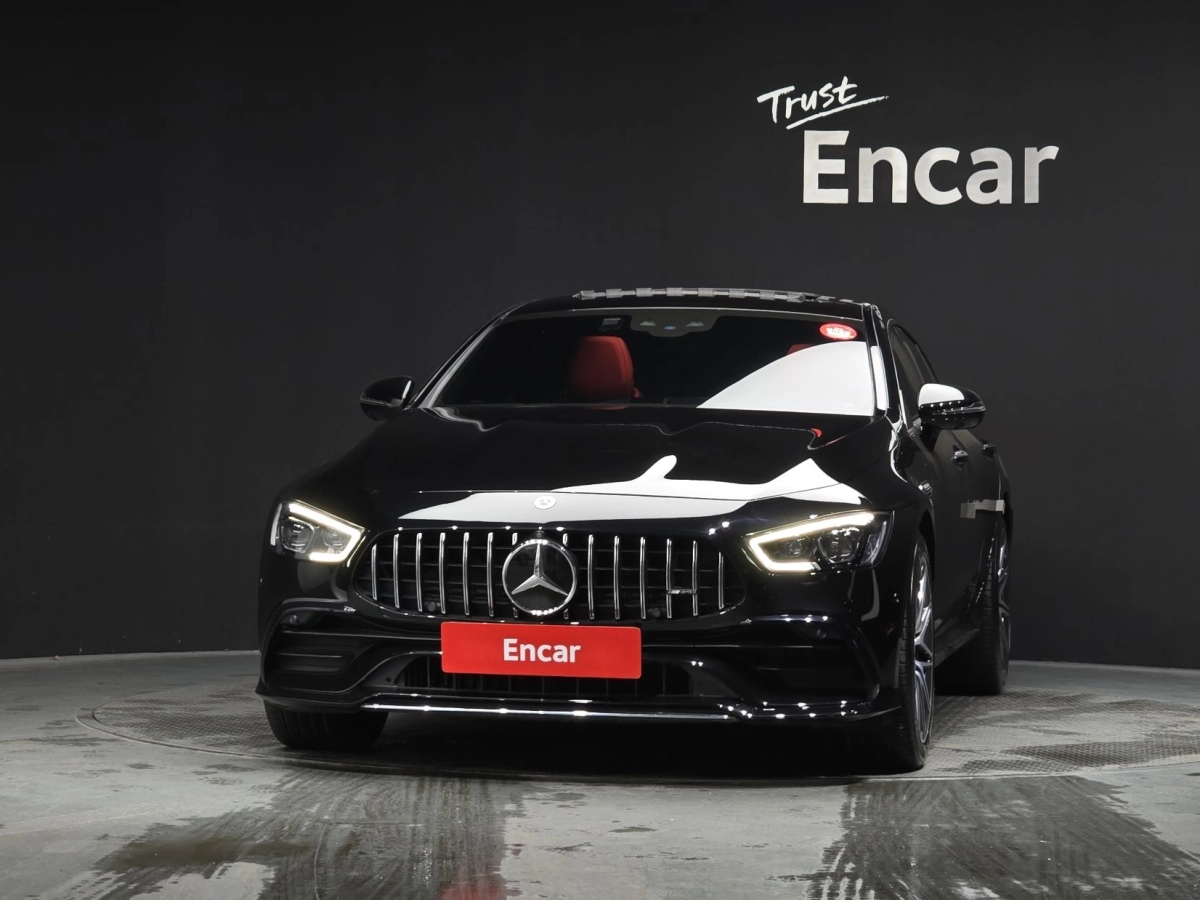 MERCEDES BENZ AMG GT