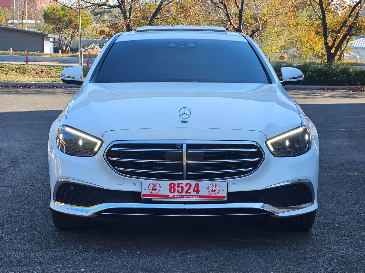 MERCEDES BENZ E-CLASS W213 2022