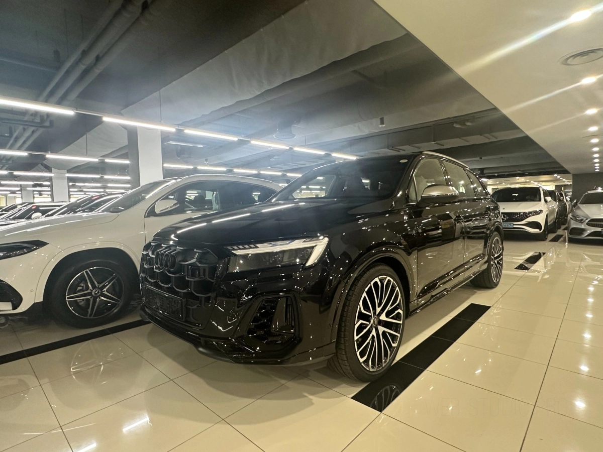 AUDI SQ7 4M  2026