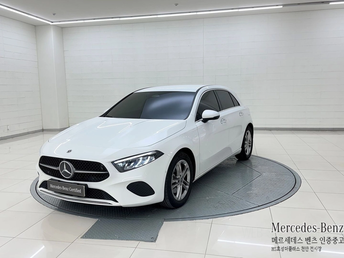 MERCEDES BENZ A-CLASS W177