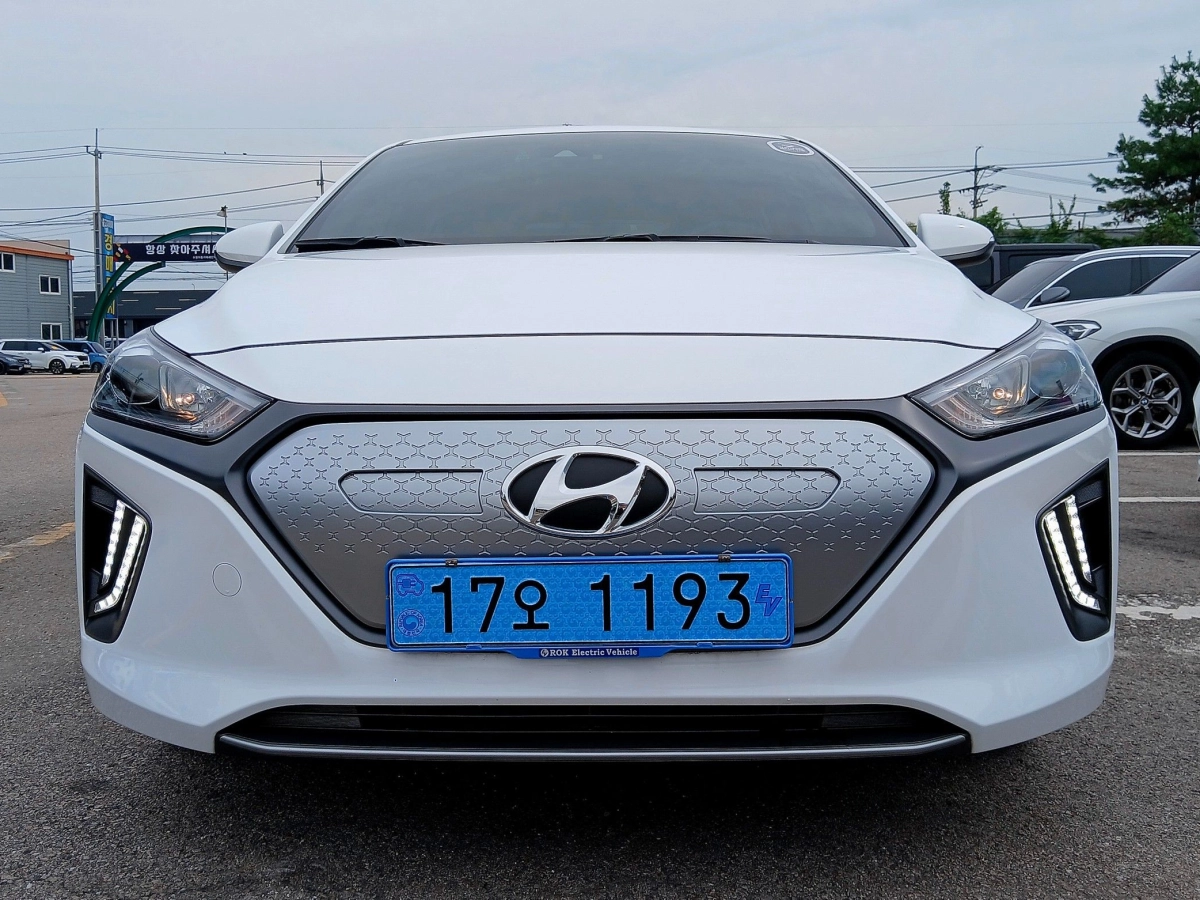 HYUNDAI IONIQ ELECTRIC  2020