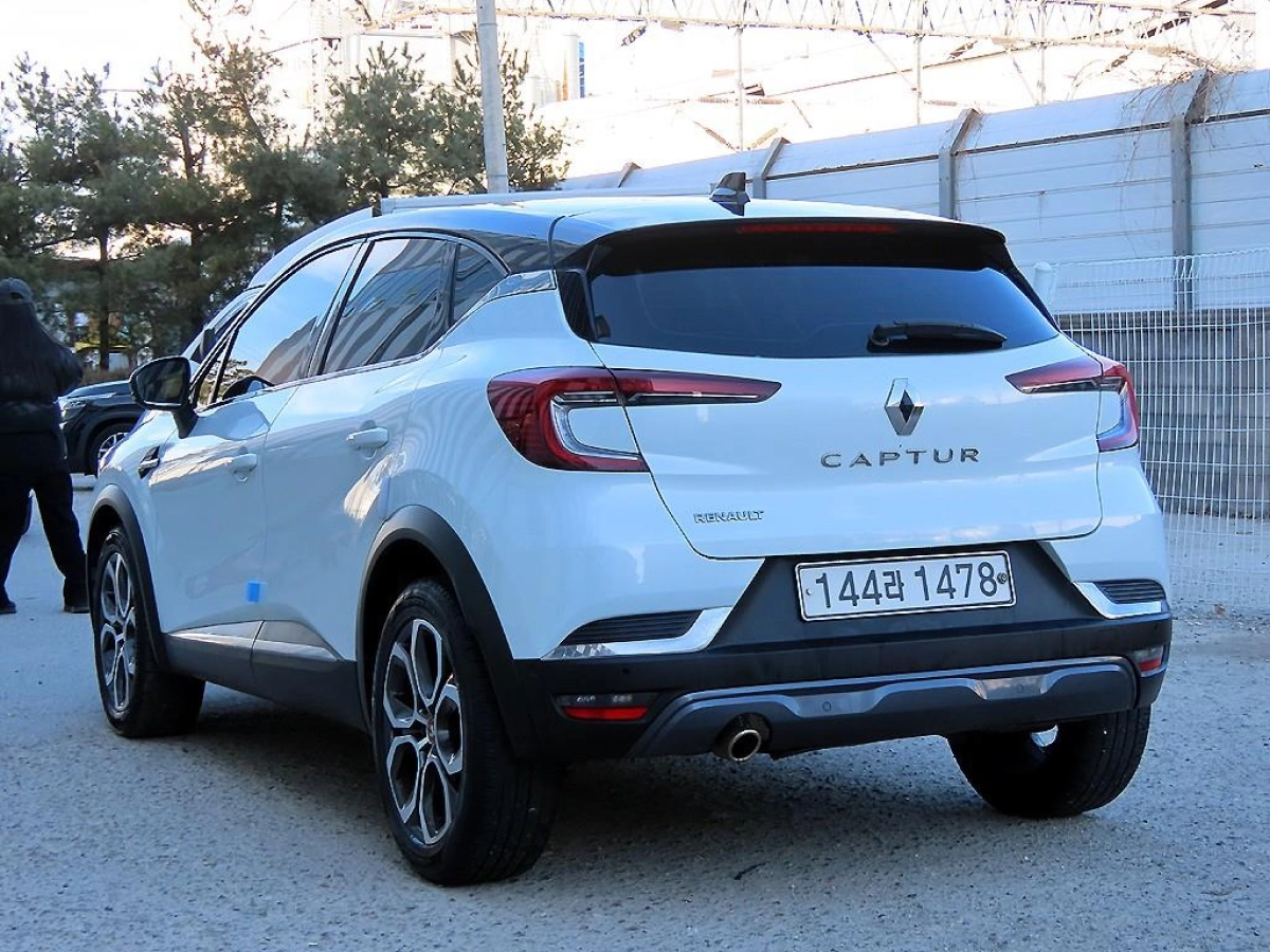 SAMSUNG CAPTUR