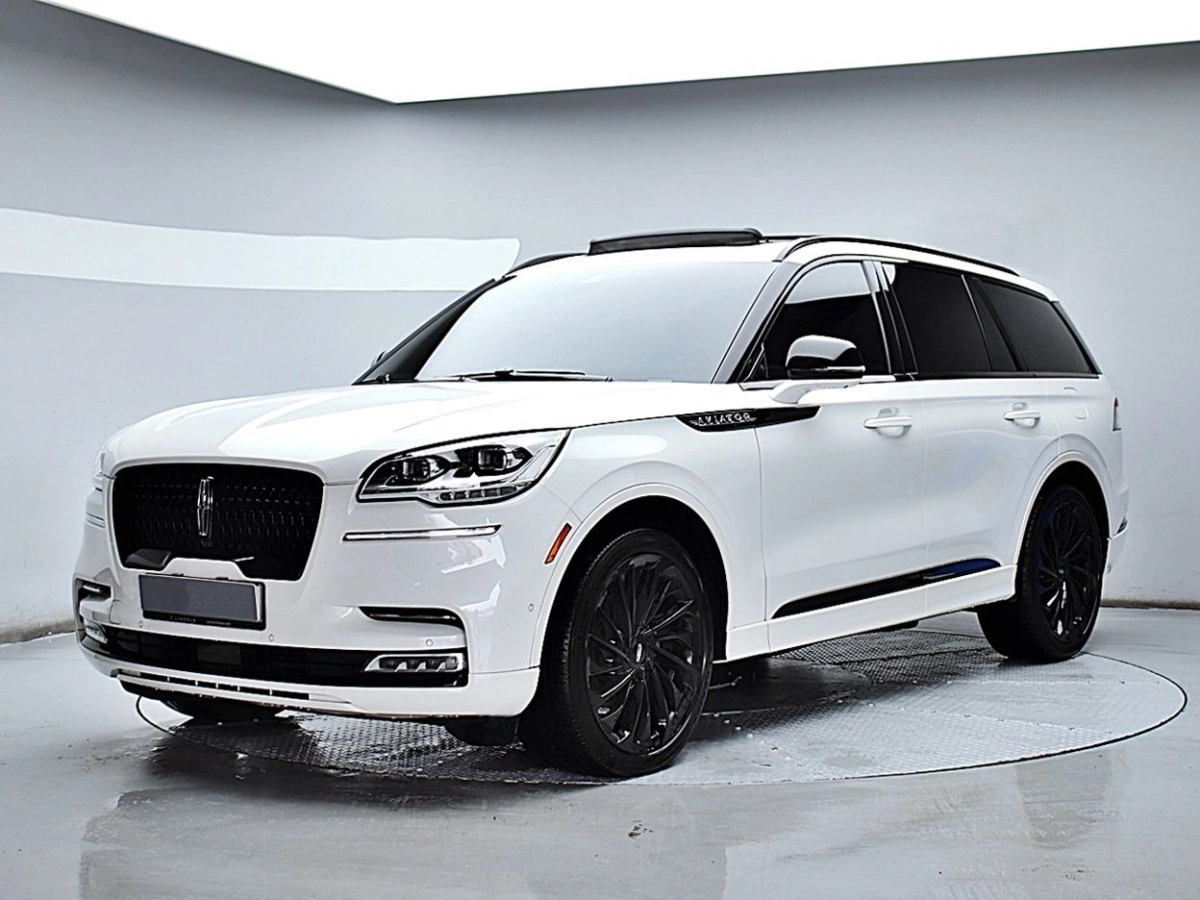 LINCOLN AVIATOR 2023