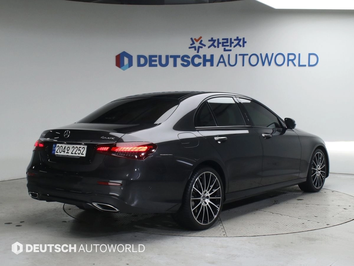 MERCEDES BENZ E-CLASS W213