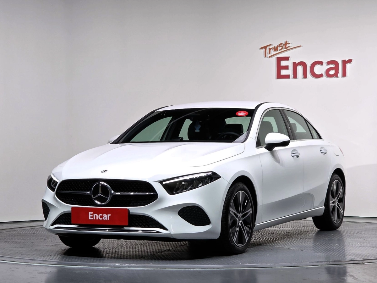 MERCEDES BENZ A-CLASS W177