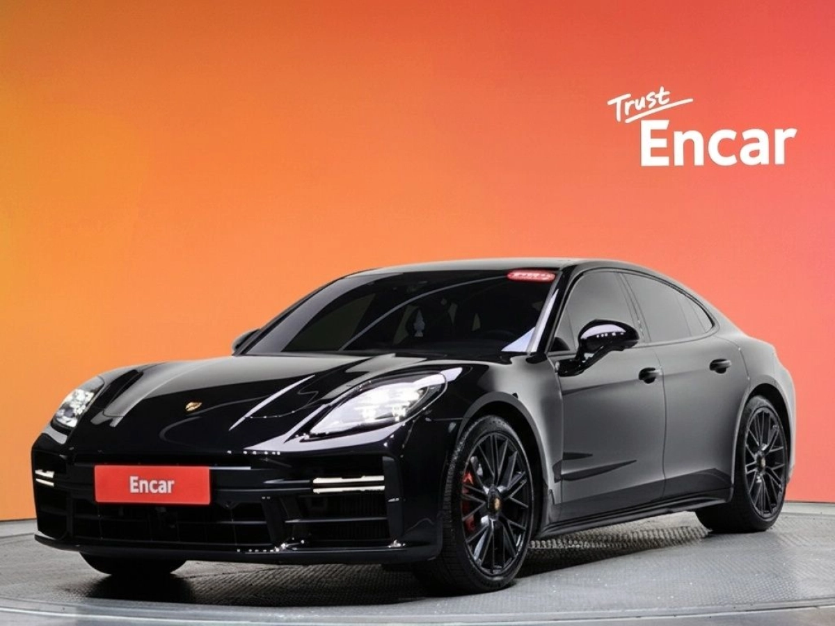 PORSCHE PANAMERA 972  2025