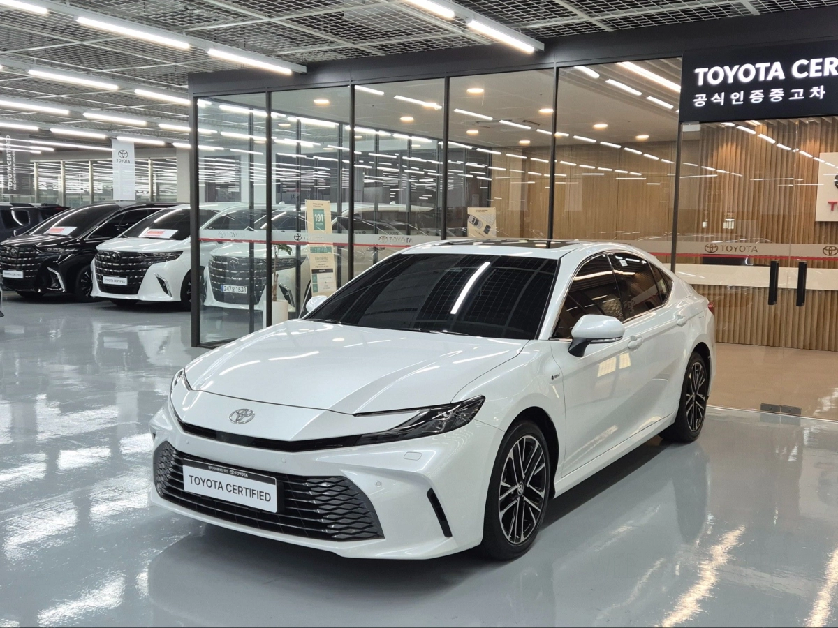 TOYOTA CAMRY XV80  2025