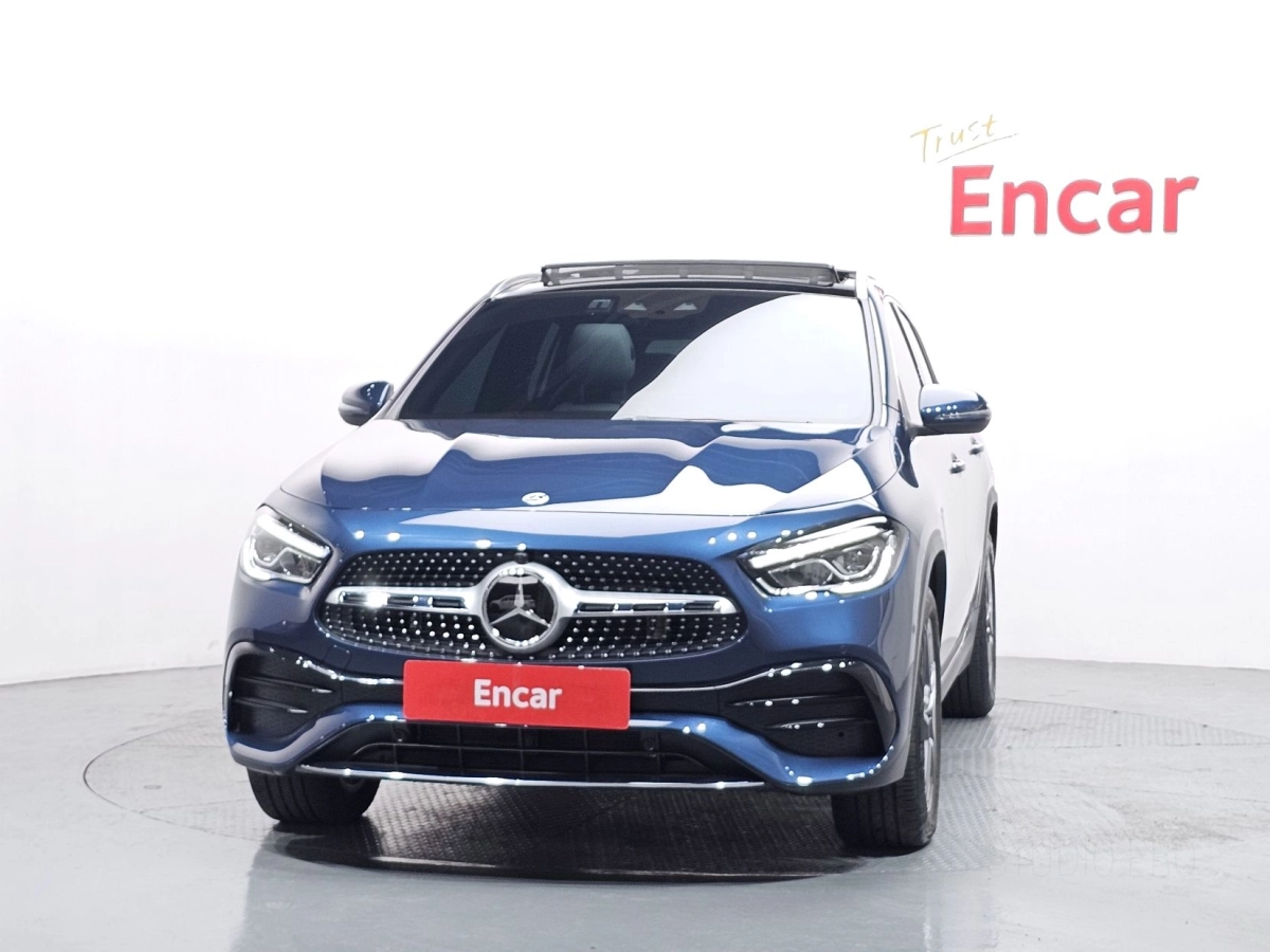 MERCEDES BENZ GLA-CLASS H247