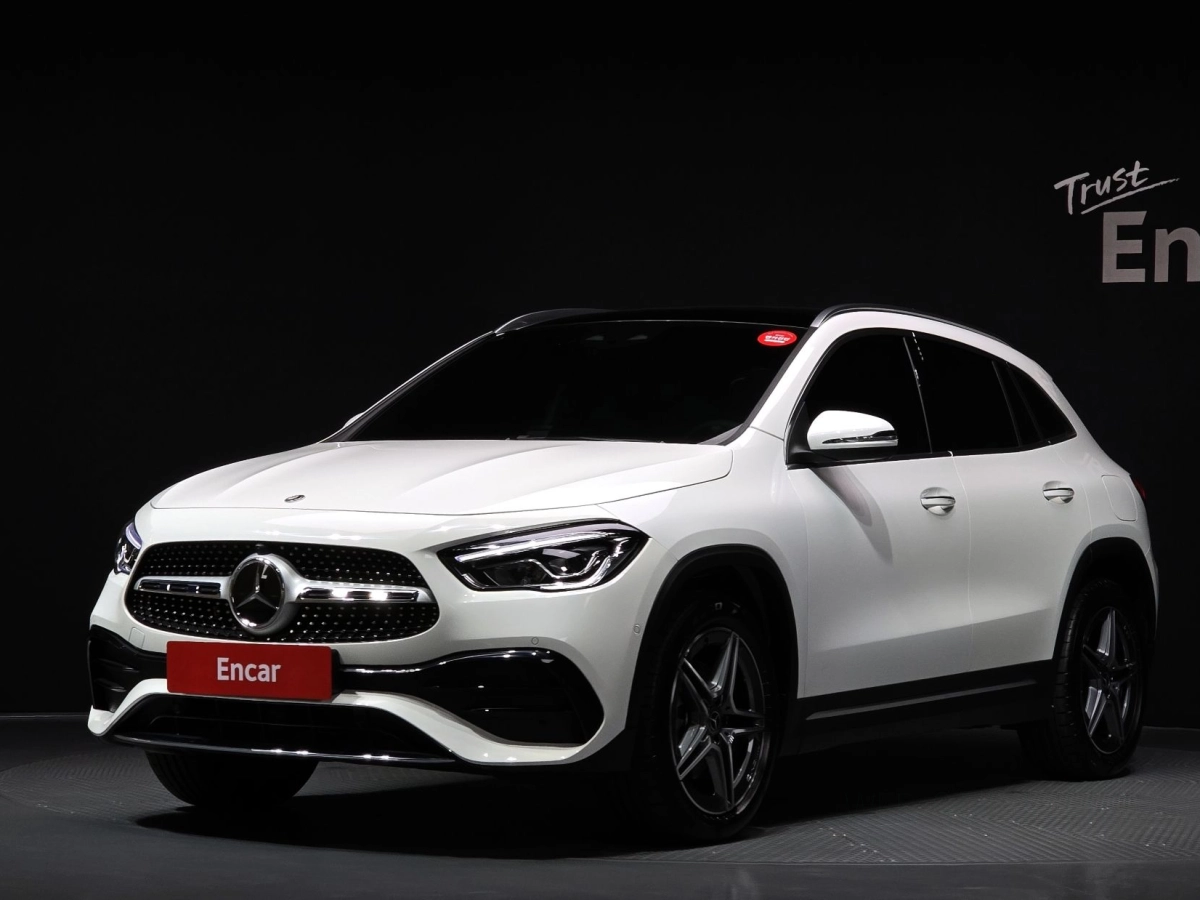 MERCEDES BENZ GLA-CLASS H247  2023