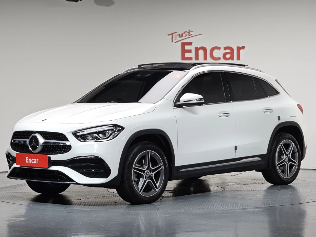 MERCEDES BENZ GLA-CLASS H247  2023