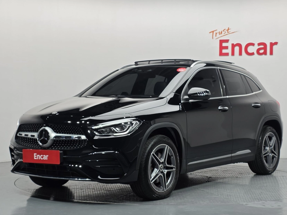 MERCEDES BENZ GLA-CLASS H247  2023