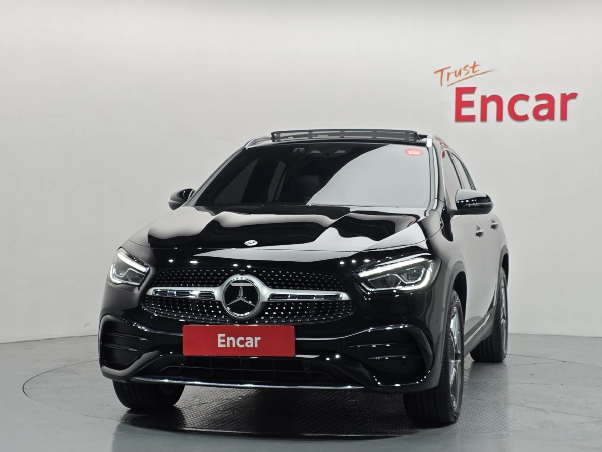 MERCEDES BENZ GLA-CLASS H247