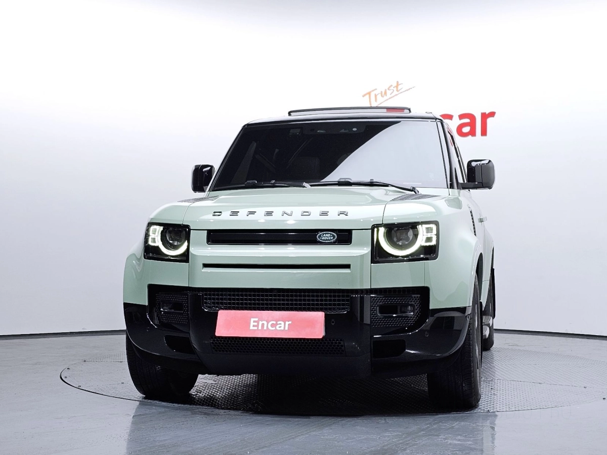 LAND ROVER DEFENDER L663