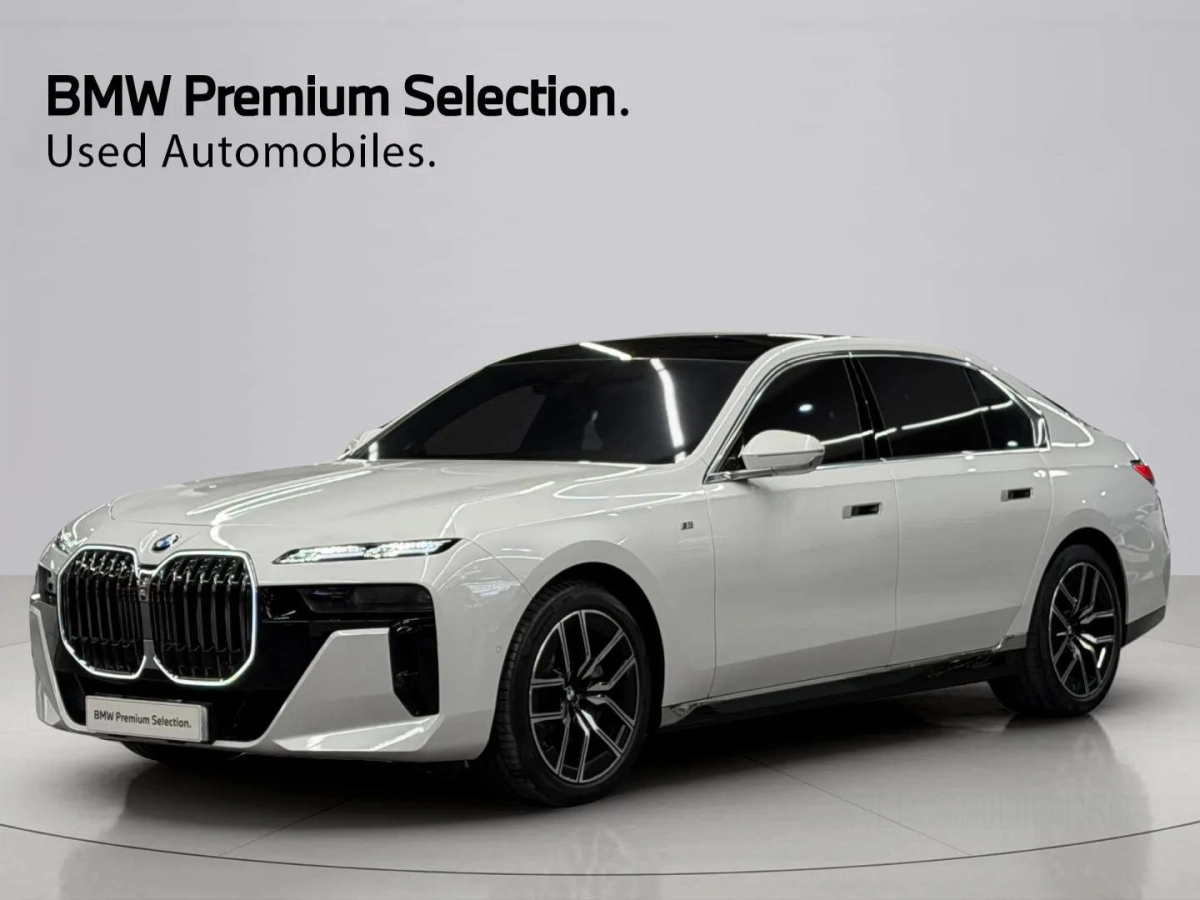 BMW 7-SERIES G70 2025