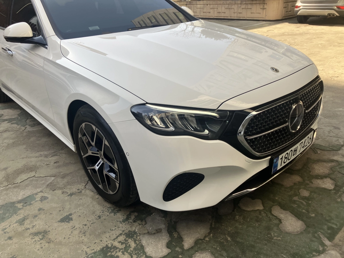 MERCEDES BENZ E-CLASS W214