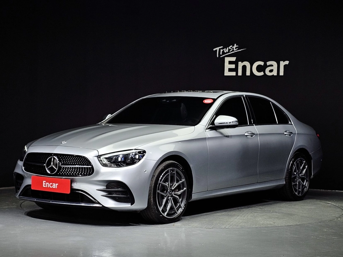 MERCEDES BENZ E-CLASS W213 2022