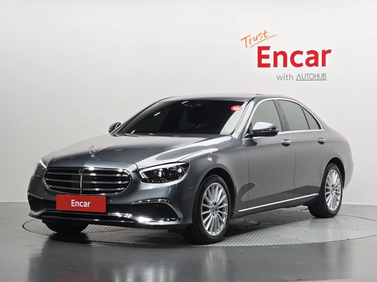 MERCEDES BENZ E-CLASS W213 2022