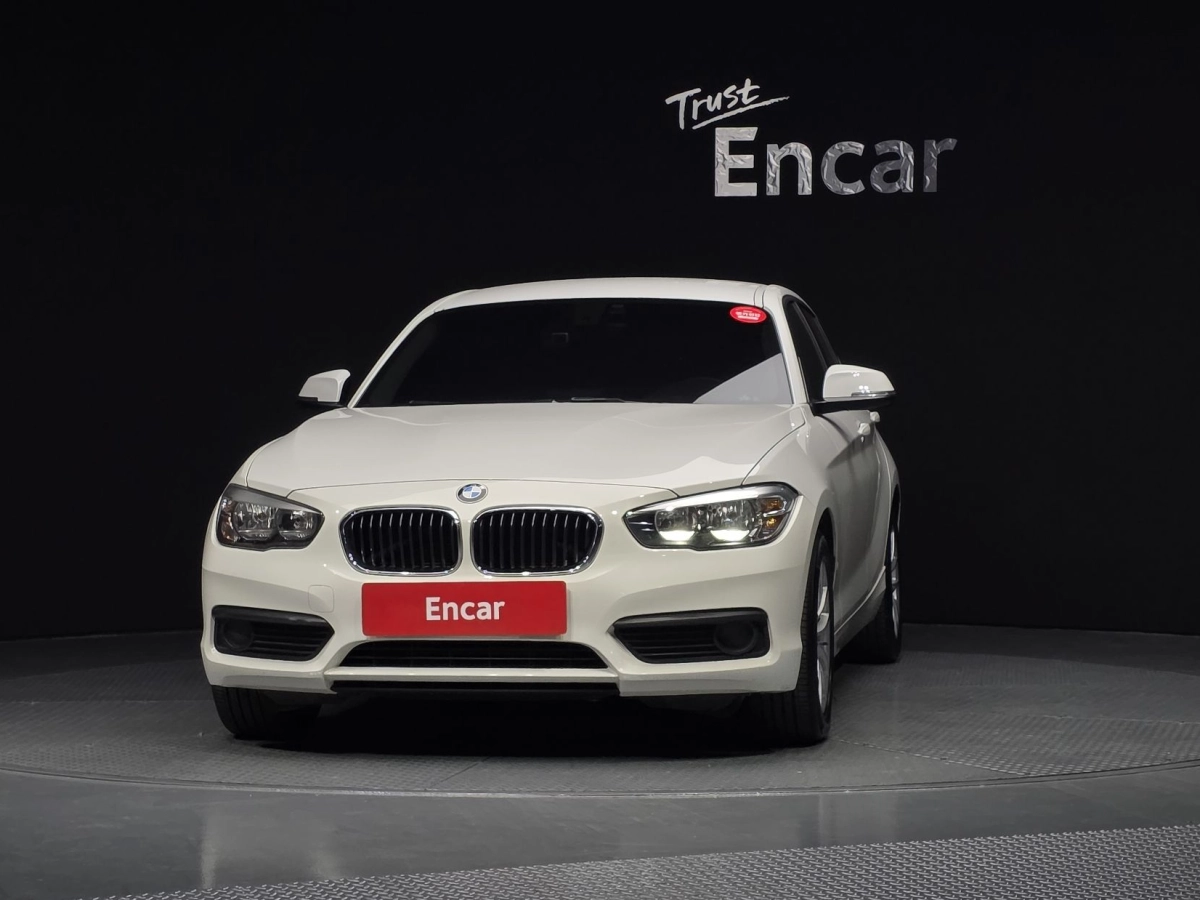BMW 1-SERIES F20