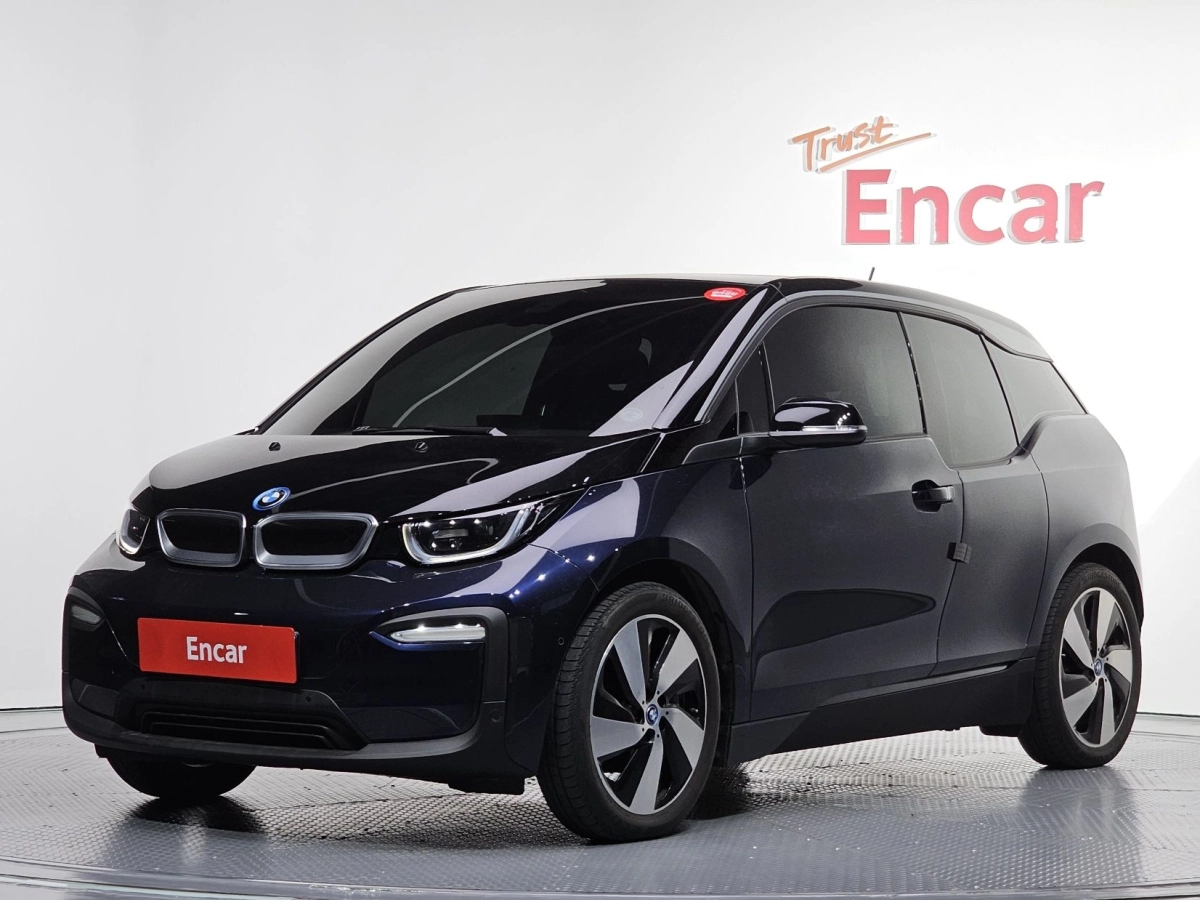 BMW I3