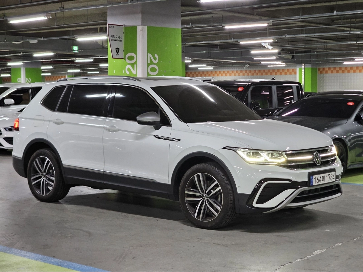 VOLKSWAGEN TIGUAN ALLSPACE