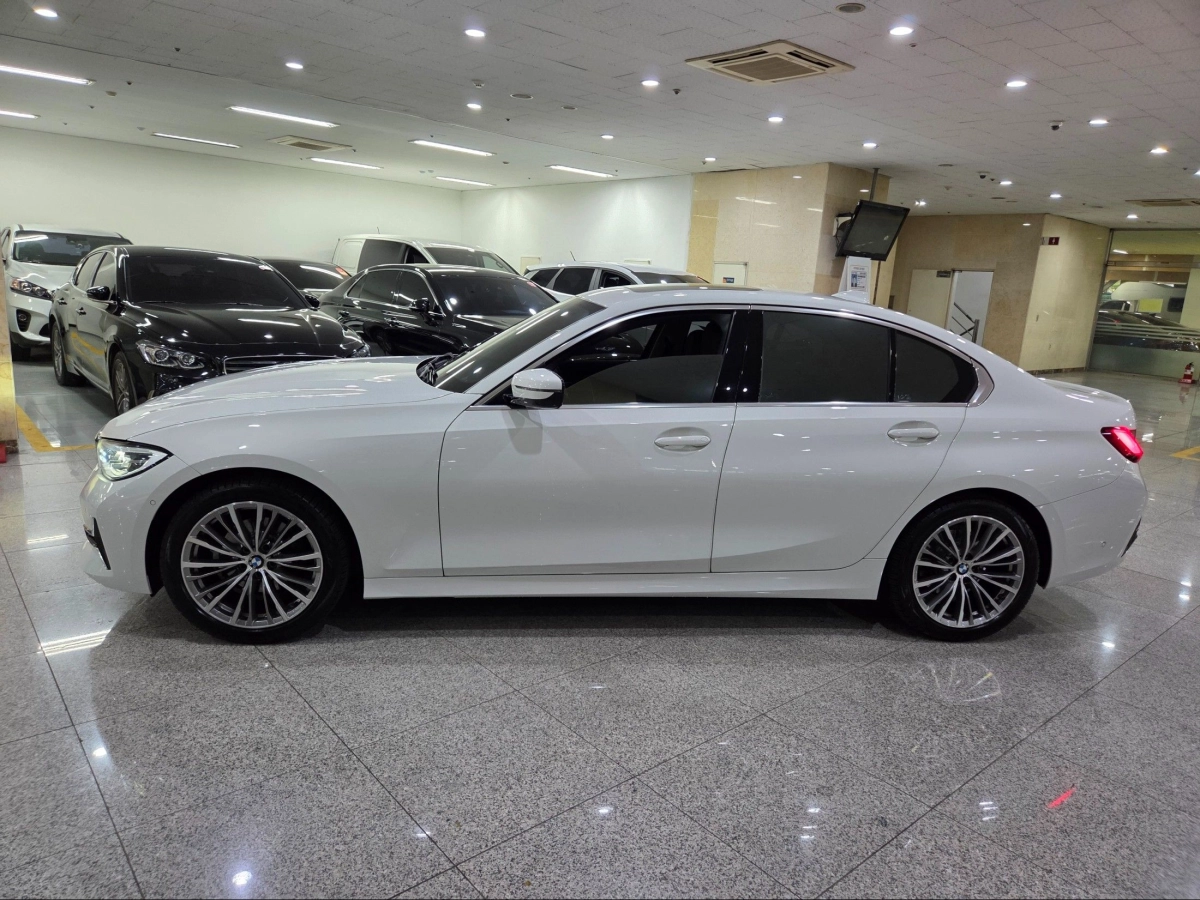 BMW 3-SERIES G20