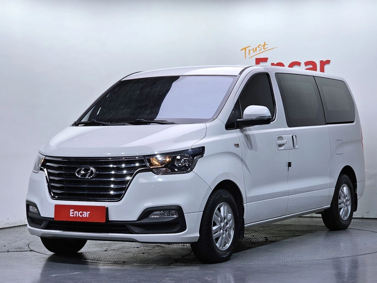HYUNDAI STAREX GRAND  2021