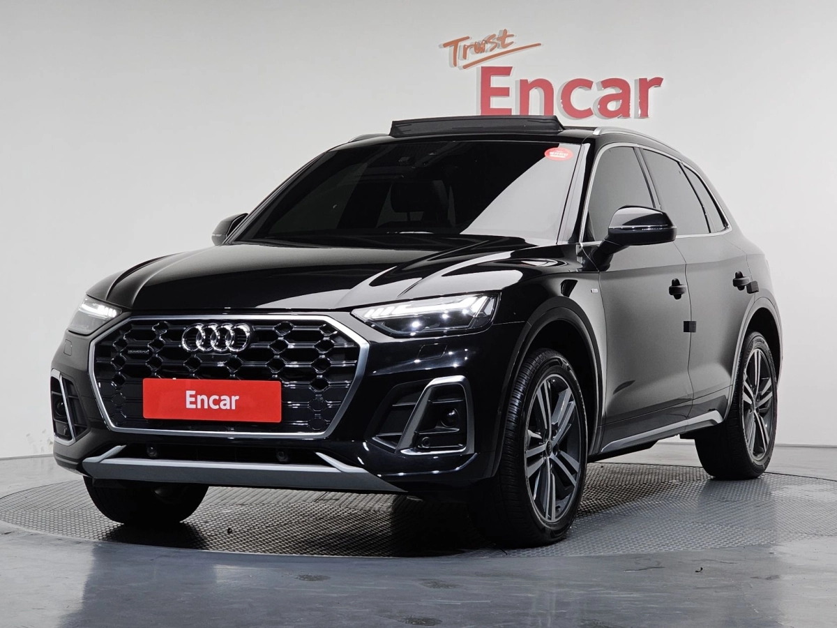 AUDI Q5 FY  2021