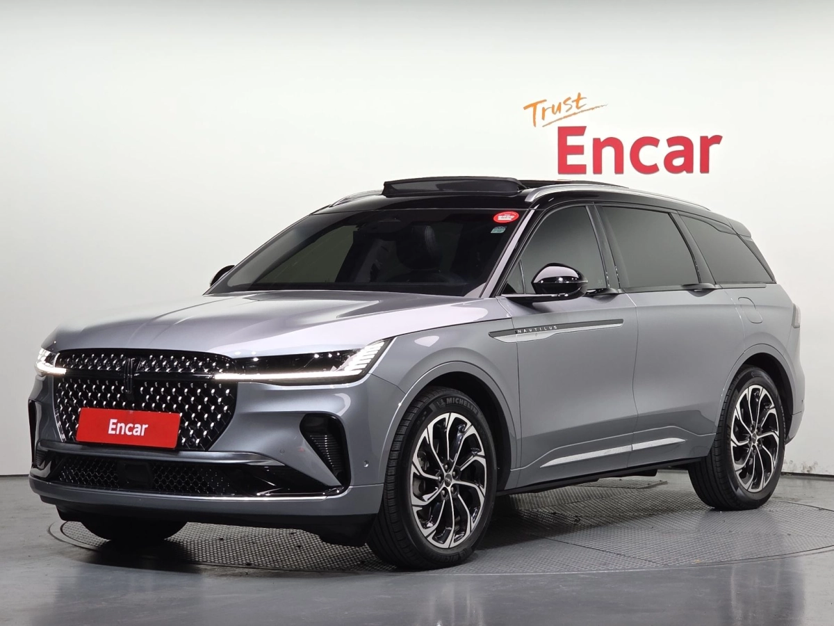 LINCOLN NAUTILUS  2024