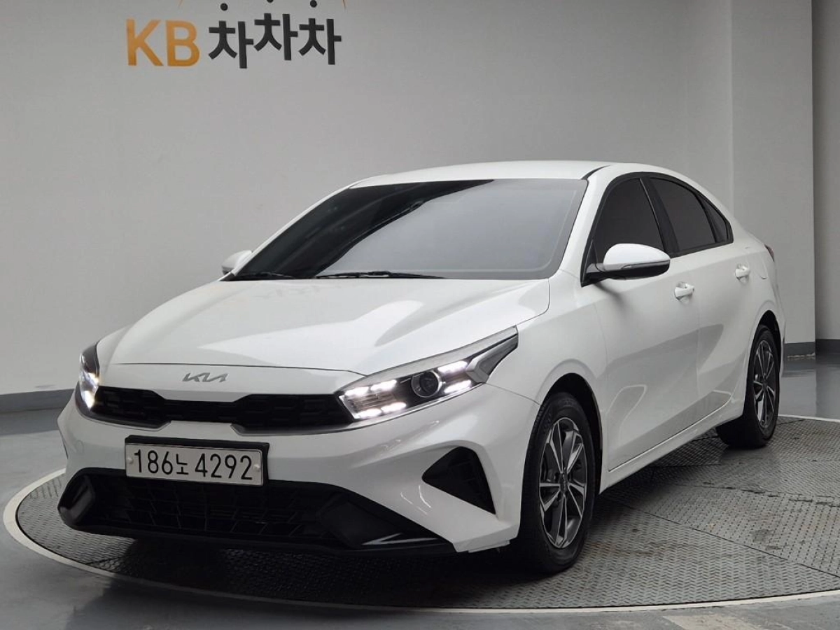 KIA K3