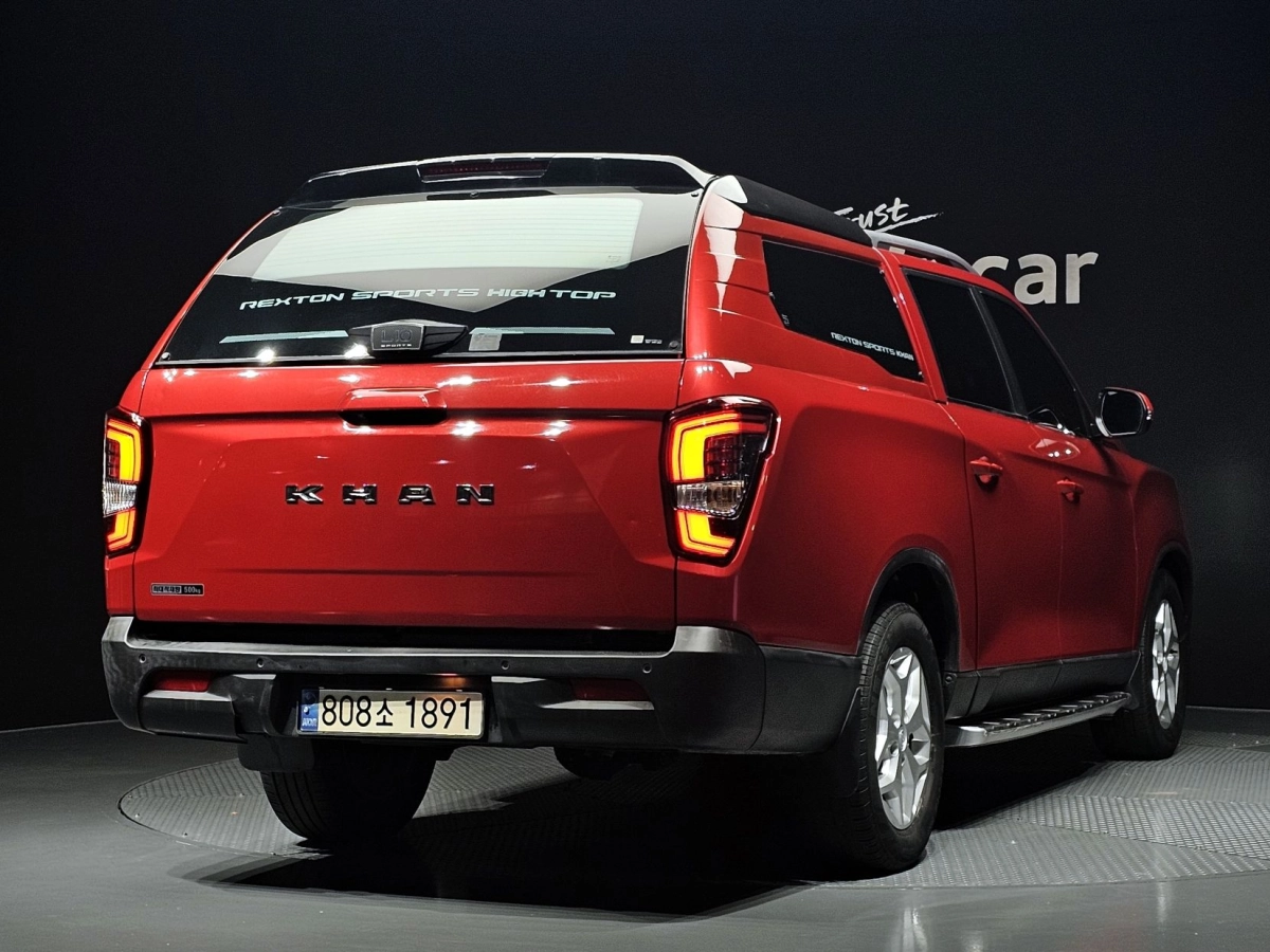 SSANGYONG REXTON SPORTS CAR