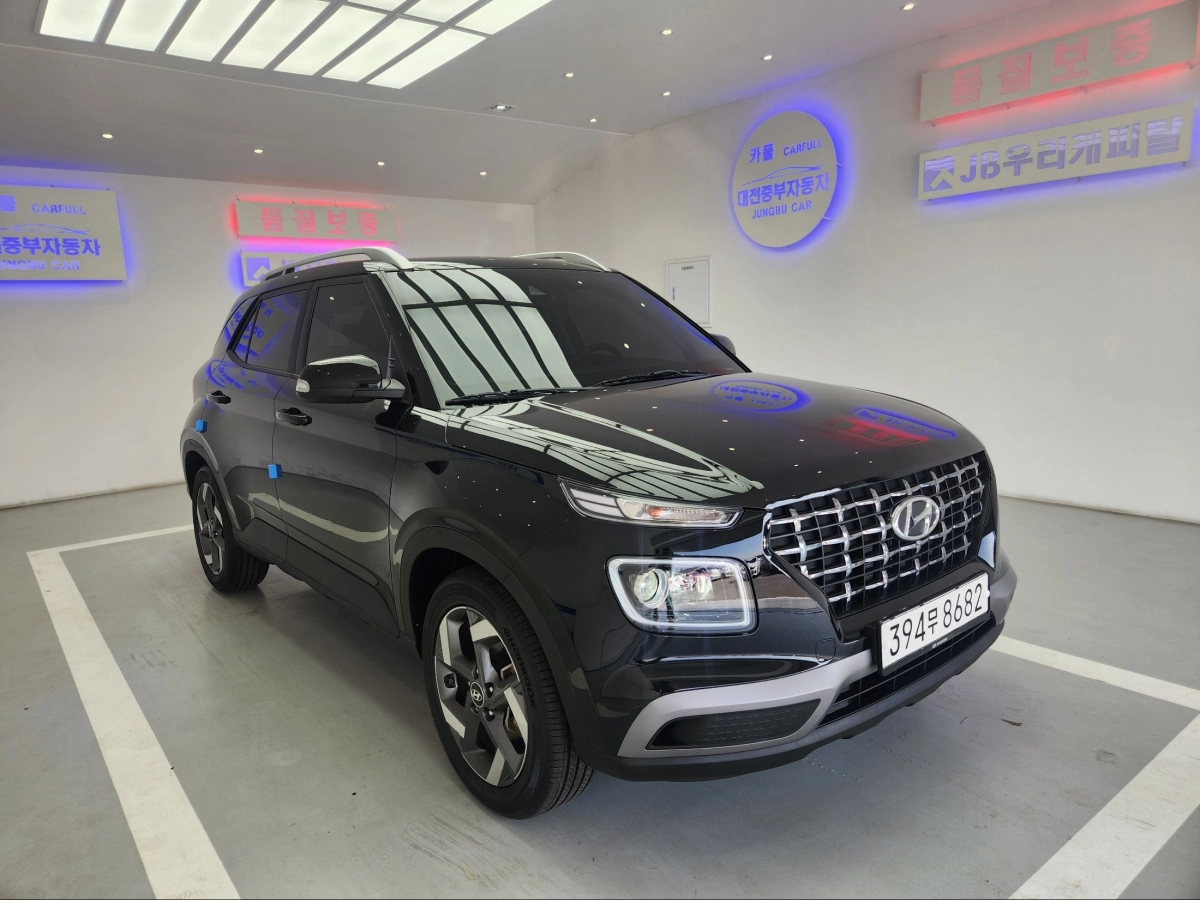 HYUNDAI VENUE  2019