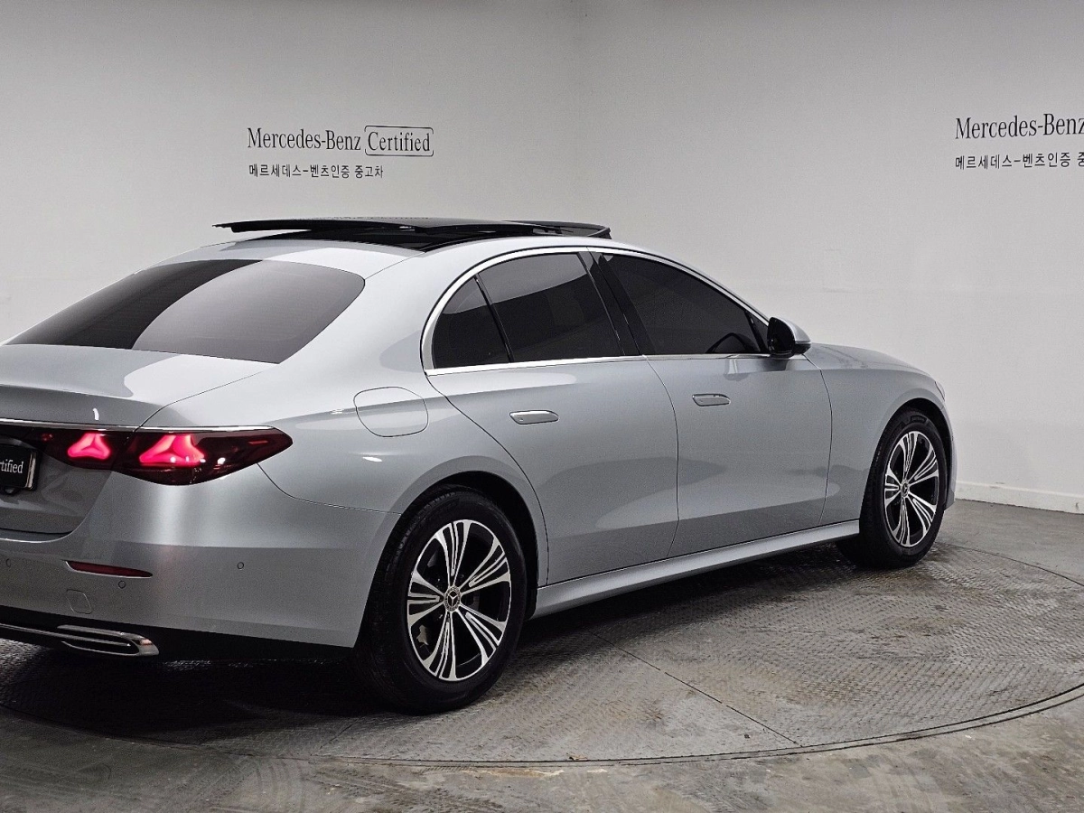 MERCEDES BENZ E-CLASS W214