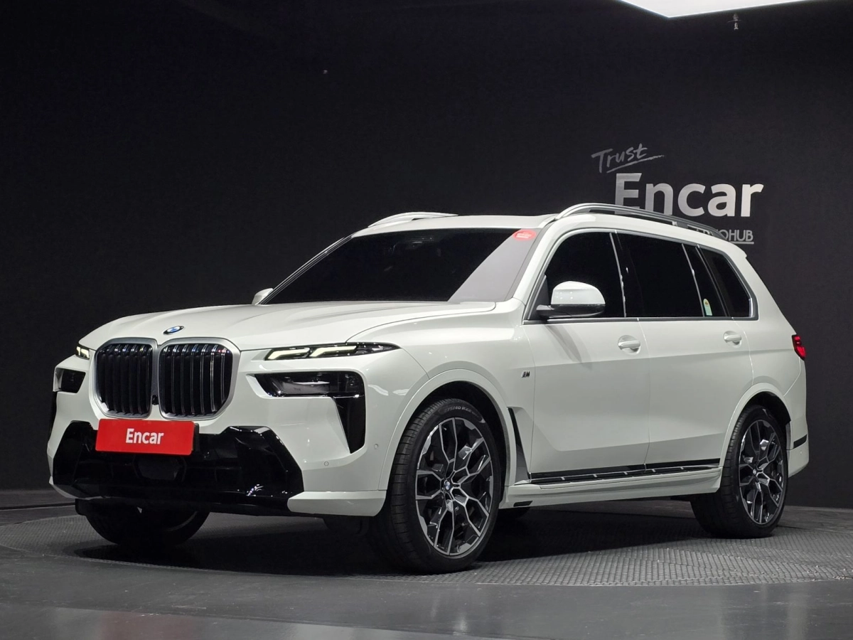 BMW X7 G07 2025