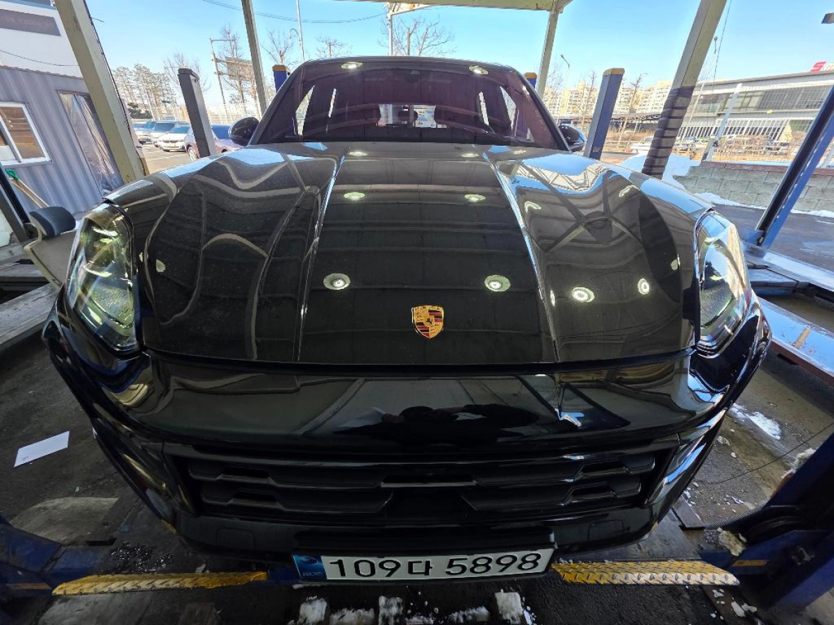 PORSCHE CAYENNE PO536