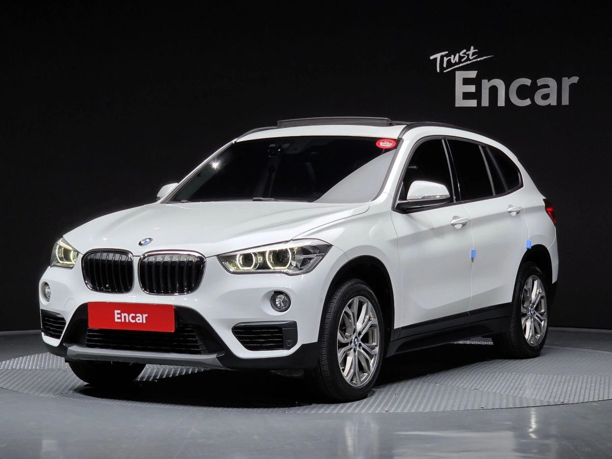 BMW X1 F48  2019