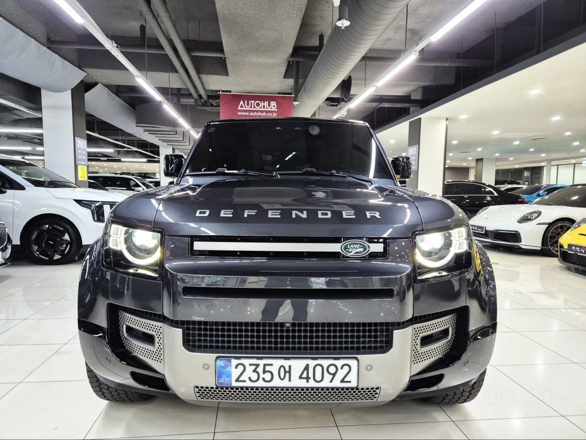 LAND ROVER DEFENDER L663 2025