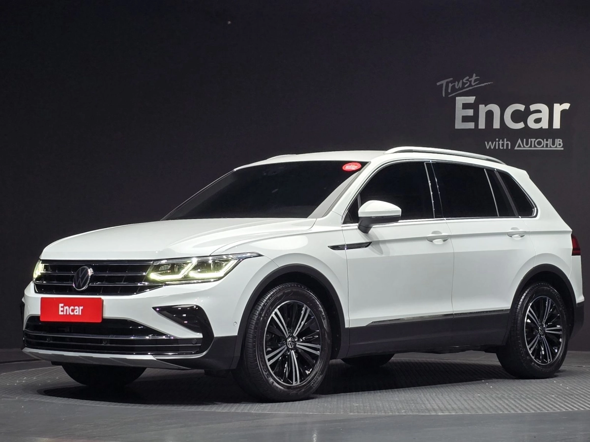 VOLKSWAGEN TIGUAN  2021