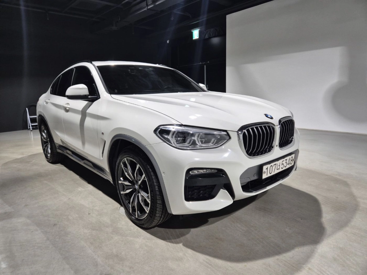 BMW X4 G02