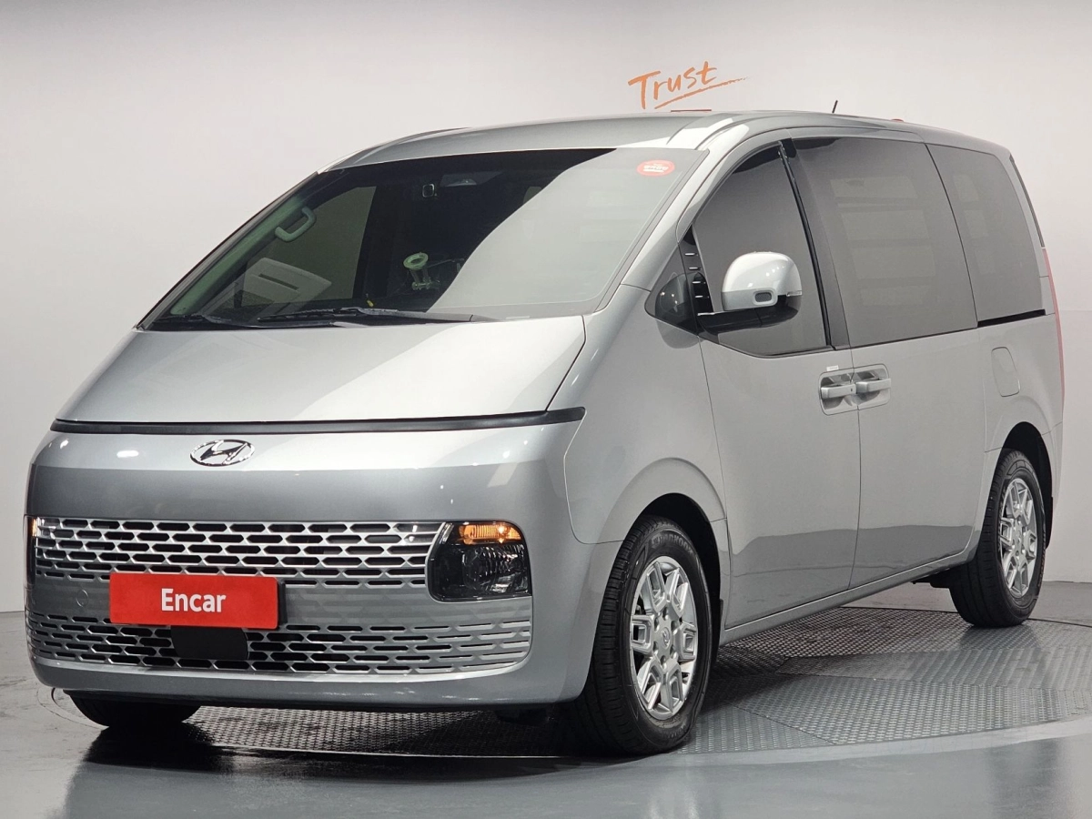 HYUNDAI STARIA  2021